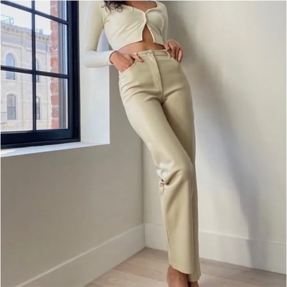 Wilfred Aritzia Melina Vegan Leather Pants High Waist Straight‎ Leg Taupe Size 8